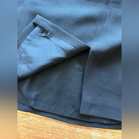 Maggie London Petites Black Dress With Lace Detail  | Size 4 - Picture 11 of 15